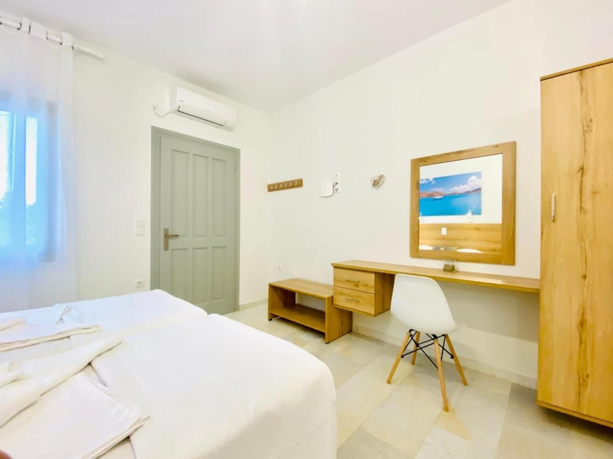 Heart Of Paros Apartments Exterior foto